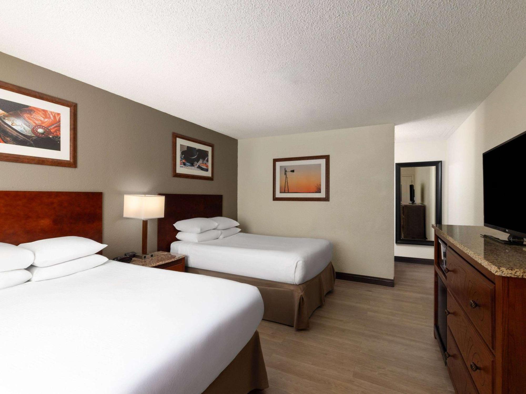 Ramada By Wyndham Elko Hotel At Stockmen'S Casino Extérieur photo