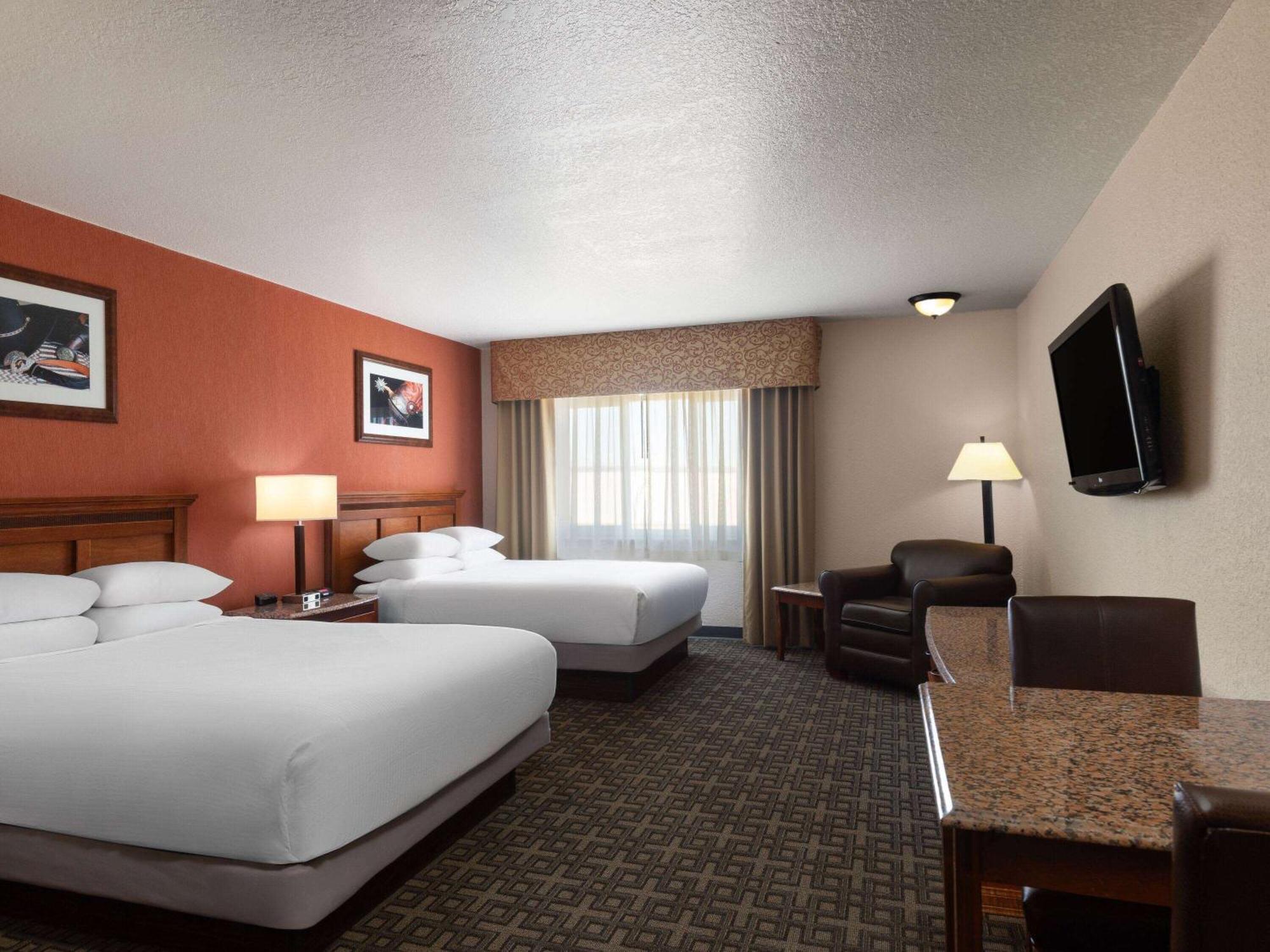 Ramada By Wyndham Elko Hotel At Stockmen'S Casino Extérieur photo